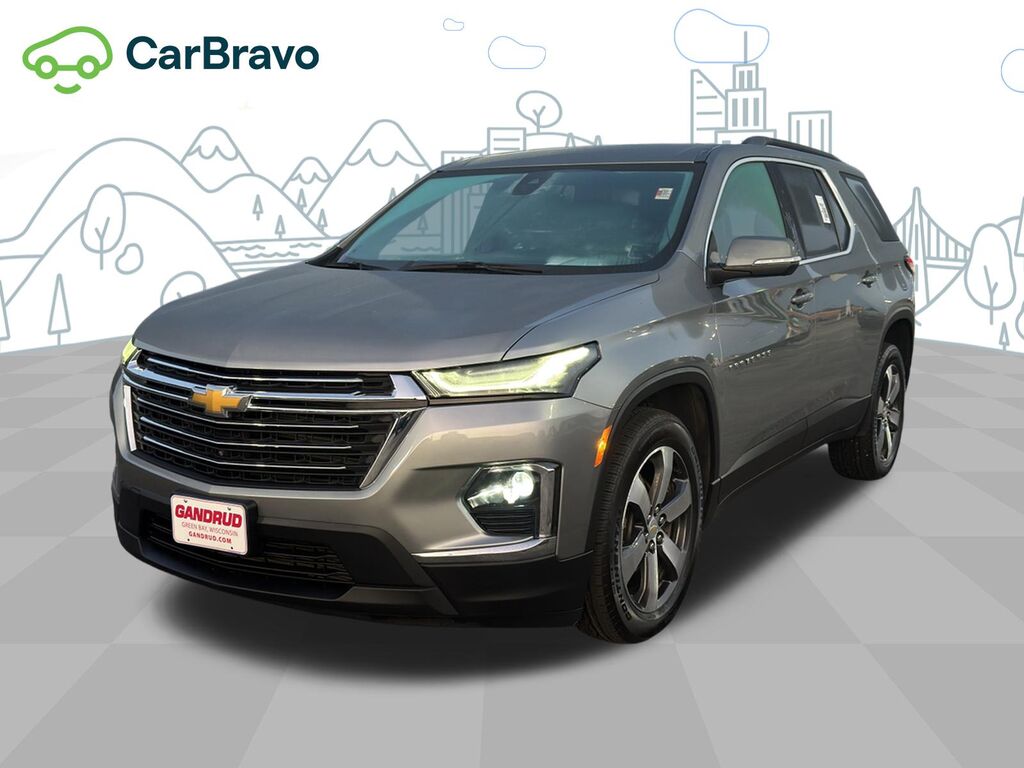 2023 Chevrolet Traverse LT Leather — photo 1 of 6