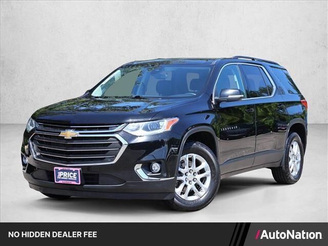 2021 Chevrolet Traverse LT Leather — photo 1 of 26