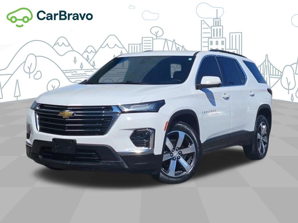2023 Chevrolet Traverse LT Leather — photo 1 of 7