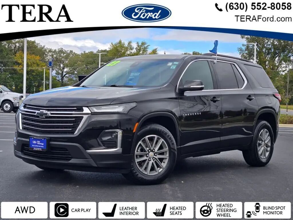 2023 Chevrolet Traverse LT Leather — photo 1 of 13