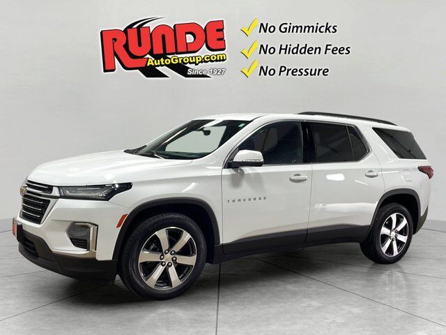 2023 Chevrolet Traverse LT Leather — photo 1 of 13