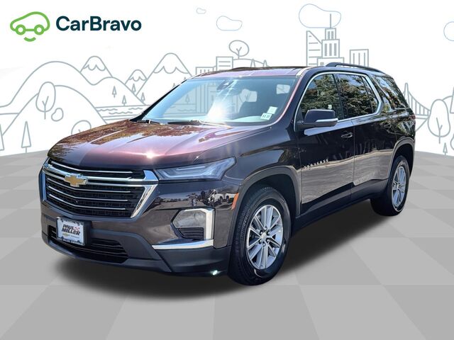 2023 Chevrolet Traverse LT Leather