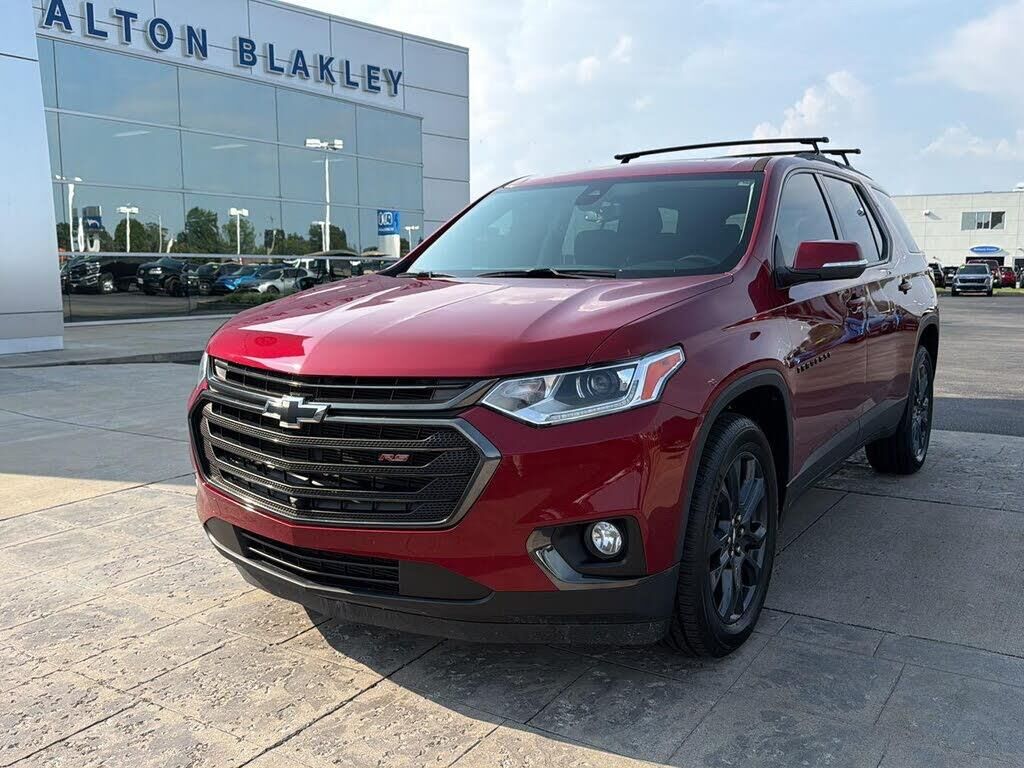 2021 Chevrolet Traverse RS — photo 1 of 13