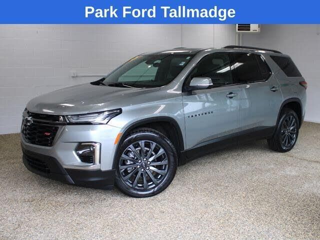2023 Chevrolet Traverse RS — photo 1 of 1