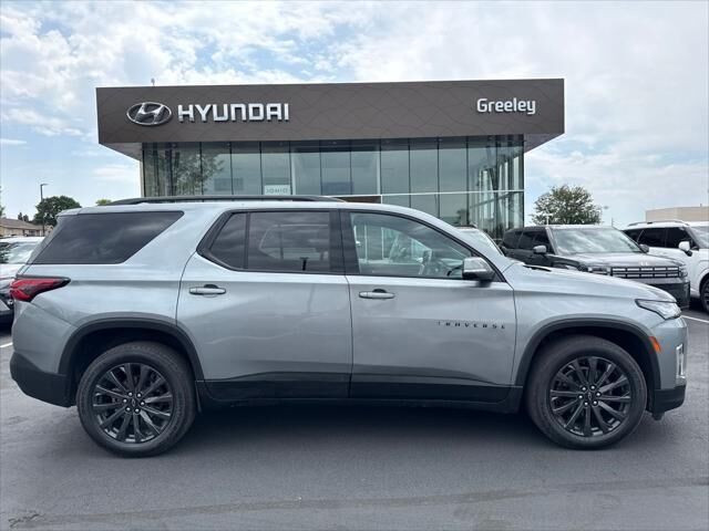 2023 Chevrolet Traverse RS — photo 1 of 18