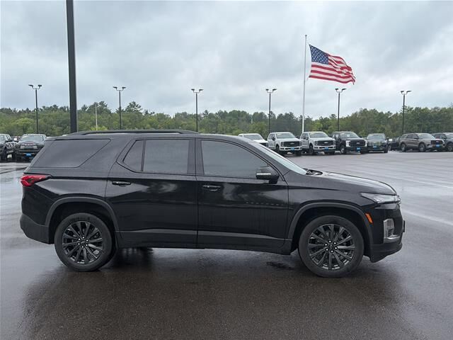 2023 Chevrolet Traverse RS — photo 1 of 10
