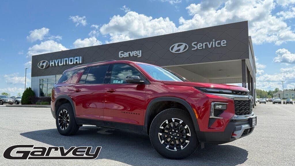2025 Chevrolet Traverse Z71 — photo 1 of 1