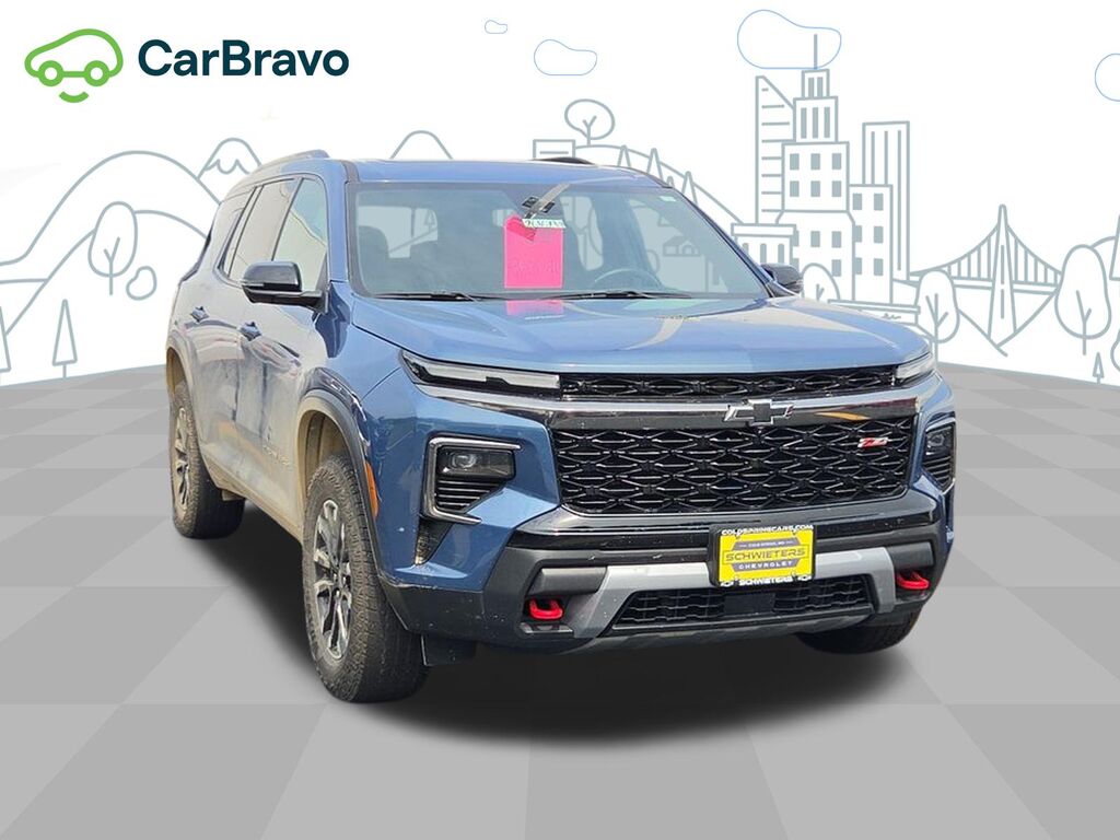 2025 Chevrolet Traverse Z71 — photo 1 of 6