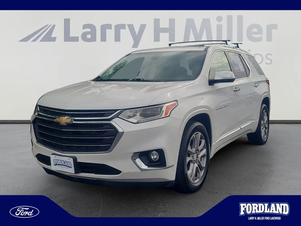 2019 Chevrolet Traverse Premier — photo 1 of 26