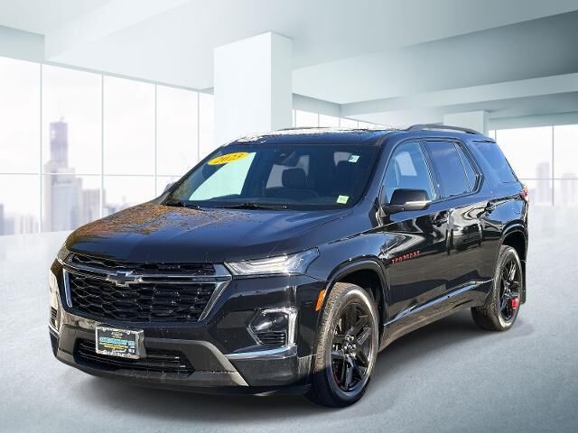 2023 Chevrolet Traverse Premier — photo 1 of 13