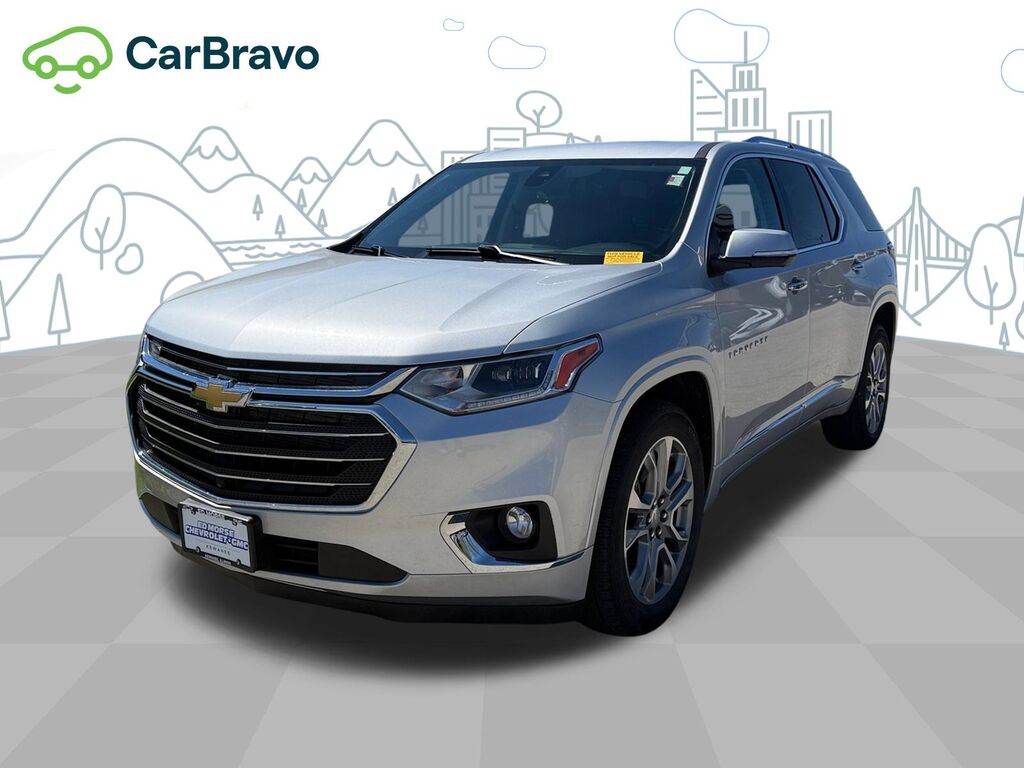 2021 Chevrolet Traverse Premier — photo 1 of 6