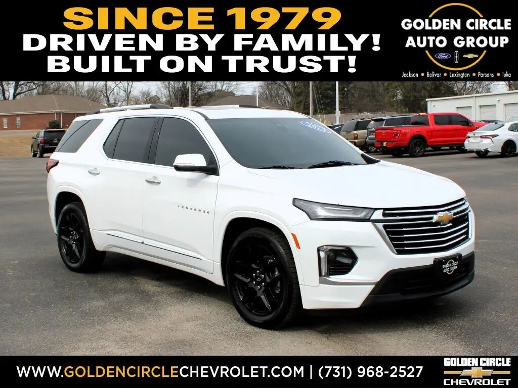 2023 Chevrolet Traverse Premier — photo 1 of 11
