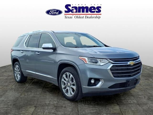 2021 Chevrolet Traverse Premier — photo 1 of 13