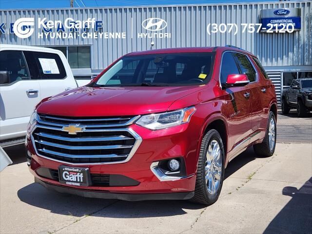 2018 Chevrolet Traverse High Country — photo 1 of 13