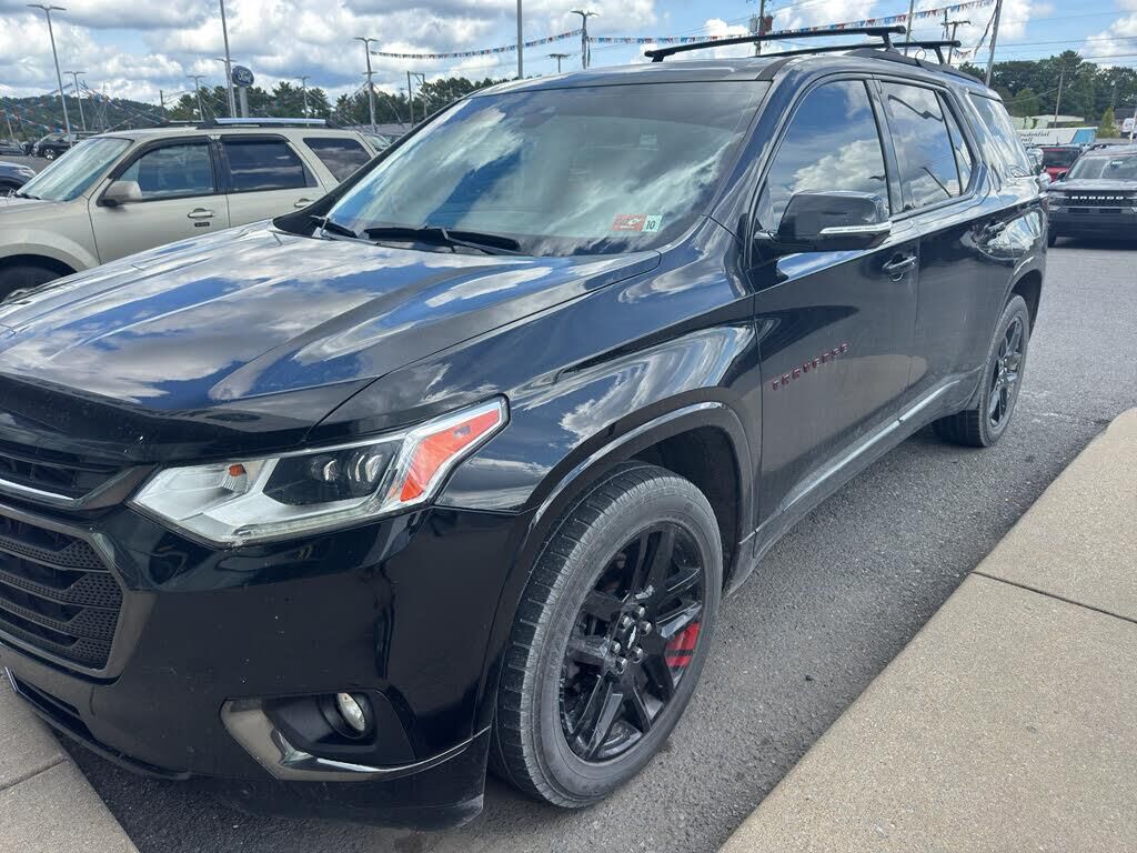 2019 Chevrolet Traverse Premier — photo 1 of 1