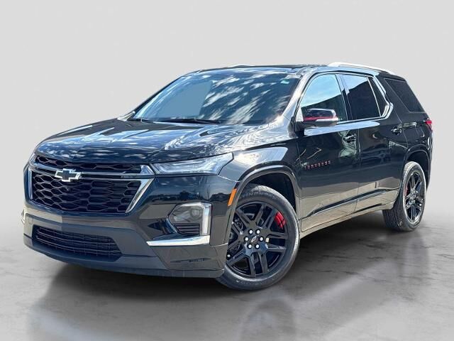 2023 Chevrolet Traverse Premier — photo 1 of 26