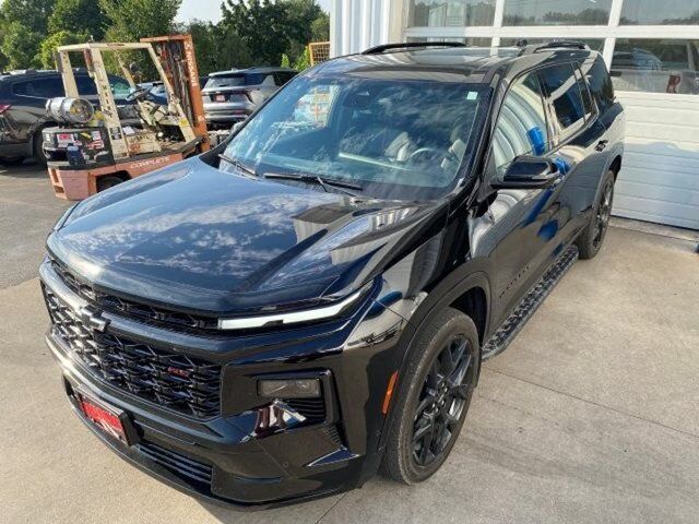 2024 Chevrolet Traverse AWD RS — photo 1 of 1