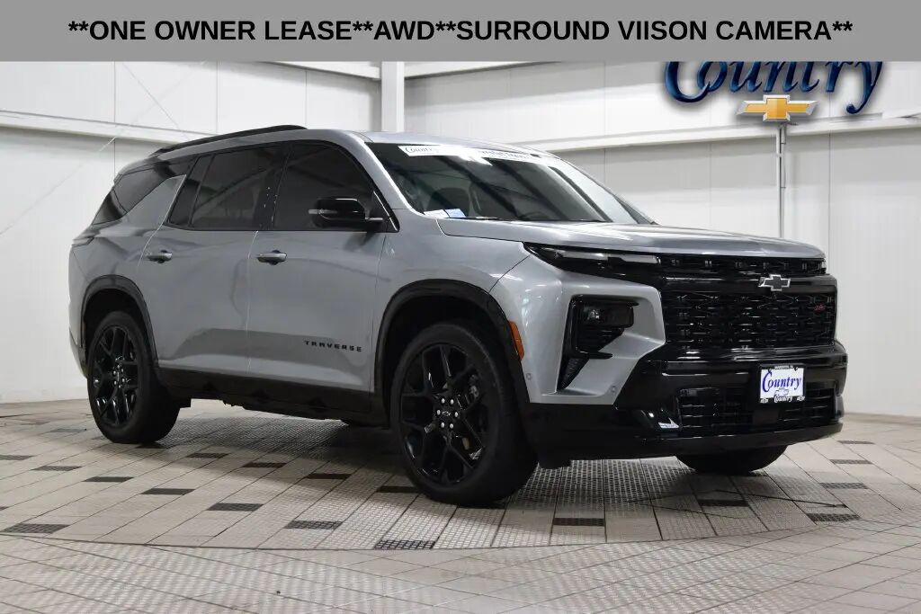 2024 Chevrolet Traverse RS — photo 1 of 13