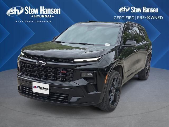 2025 Chevrolet Traverse RS — photo 1 of 13