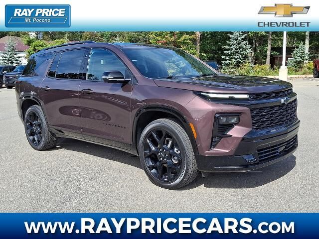 2025 Chevrolet Traverse RS
