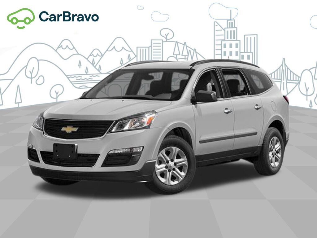 2017 Chevrolet Traverse LS — photo 1 of 7