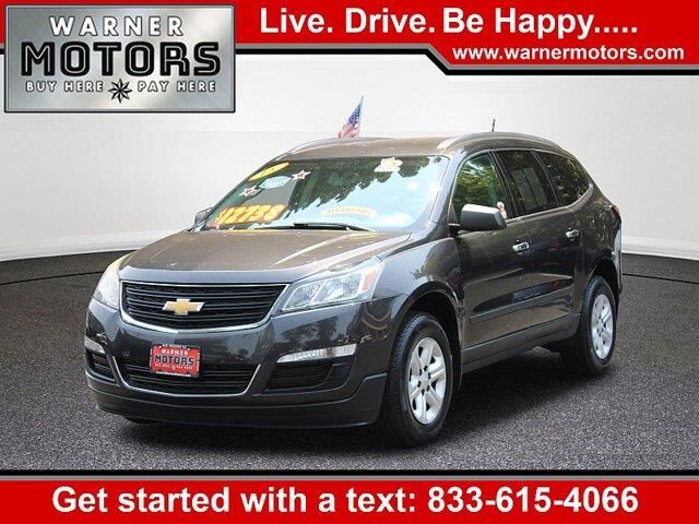 2015 Chevrolet Traverse LS — photo 1 of 5