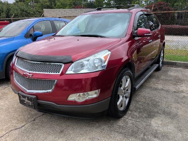 2012 Chevrolet Traverse LT — photo 1 of 26