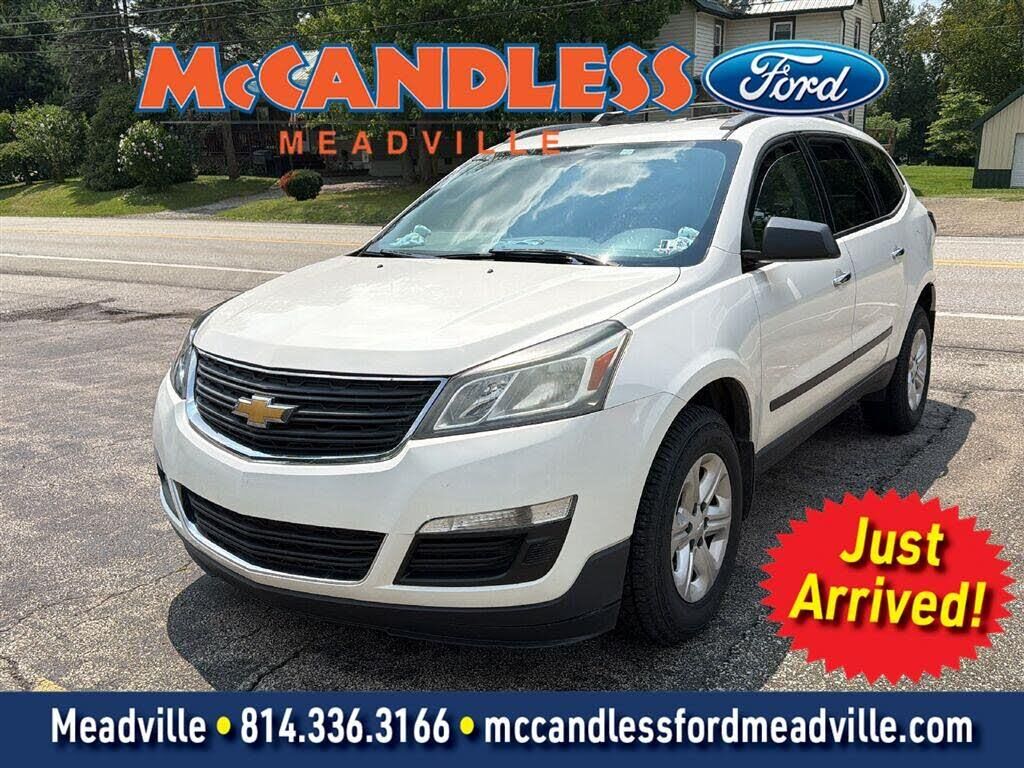2014 Chevrolet Traverse LS — photo 1 of 27