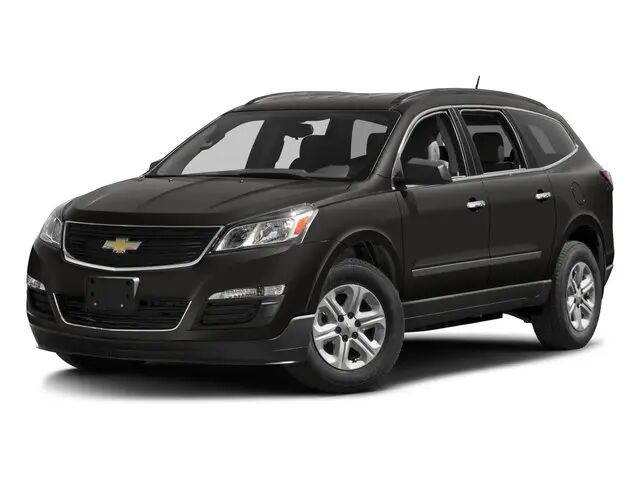 2017 Chevrolet Traverse LS — photo 1 of 1