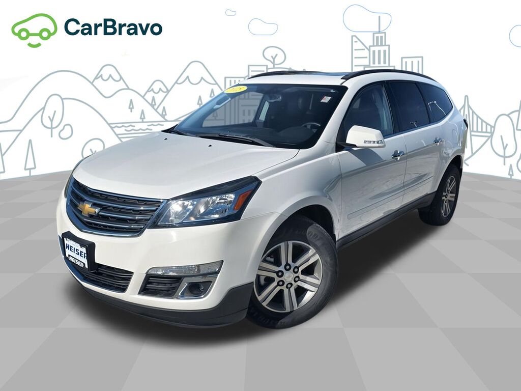 2015 Chevrolet Traverse LT — photo 1 of 6