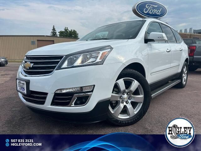 2016 Chevrolet Traverse LTZ — photo 1 of 26
