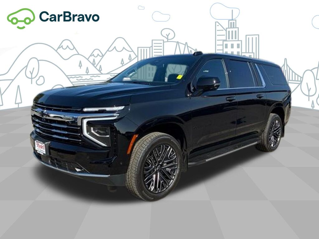 2025 Chevrolet Suburban LT — photo 1 of 6