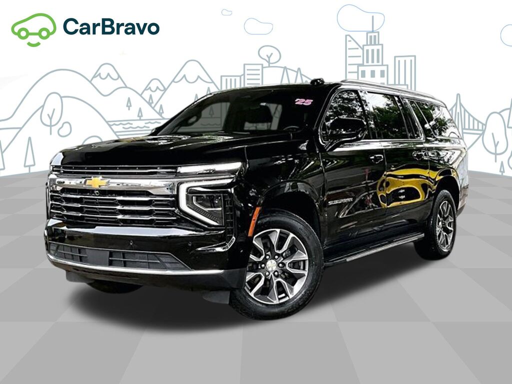 2025 Chevrolet Suburban LT — photo 1 of 7