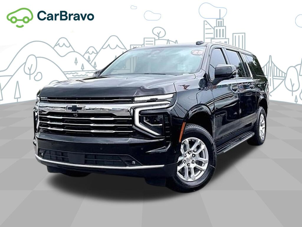 2025 Chevrolet Suburban LT — photo 1 of 6