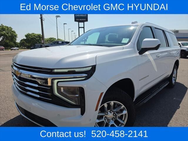 2025 Chevrolet Suburban LT