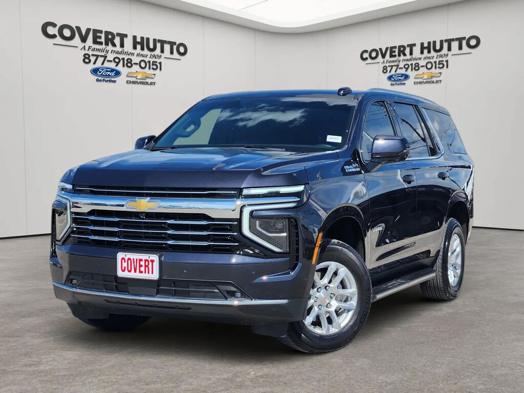 2025 Chevrolet Tahoe LT — photo 1 of 14