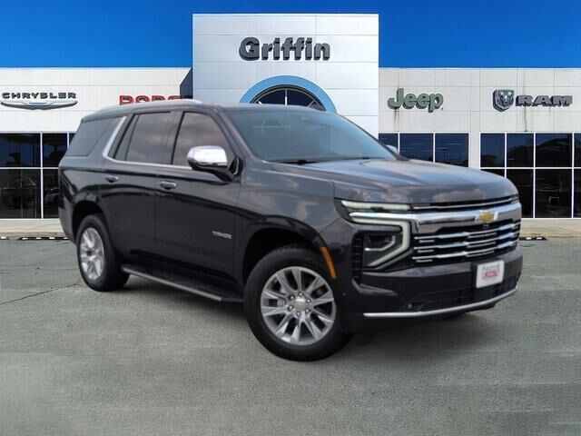 2025 Chevrolet Tahoe Premier — photo 1 of 26
