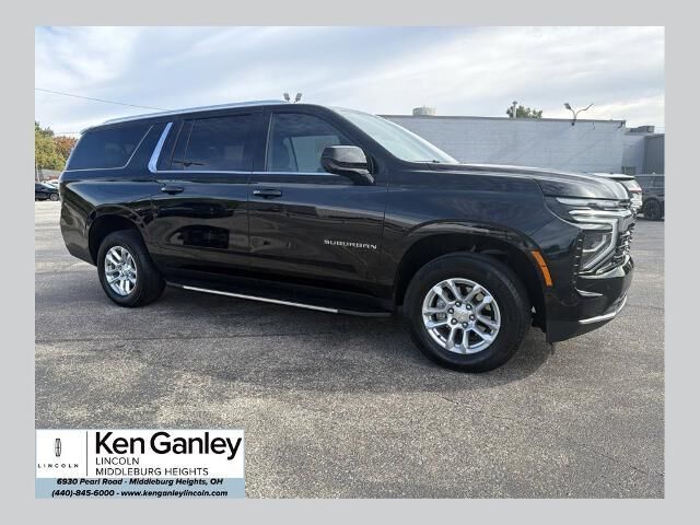 2025 Chevrolet Suburban LS