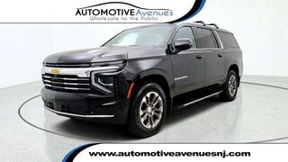 2025 Chevrolet Suburban LT