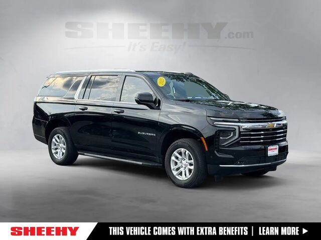 2025 Chevrolet Suburban LT