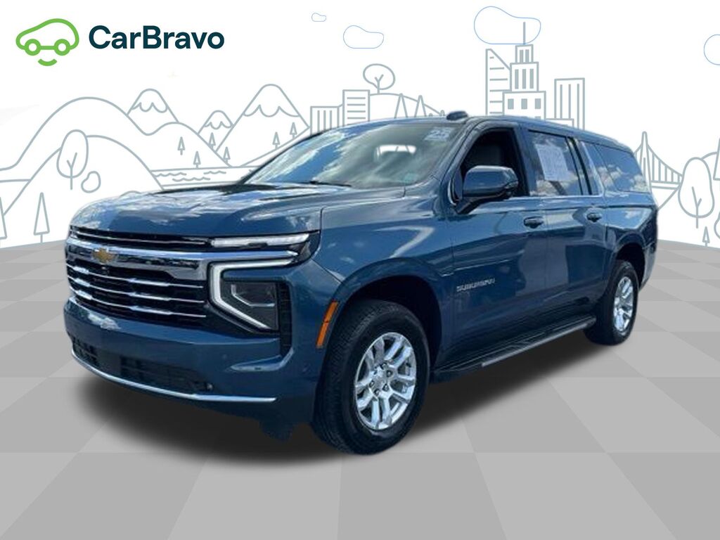 2025 Chevrolet Suburban LT — photo 1 of 7