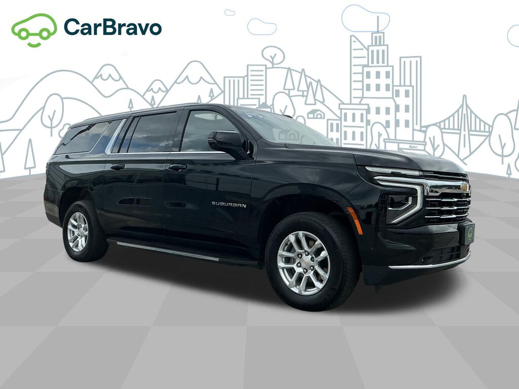 2025 Chevrolet Suburban LT — photo 1 of 6
