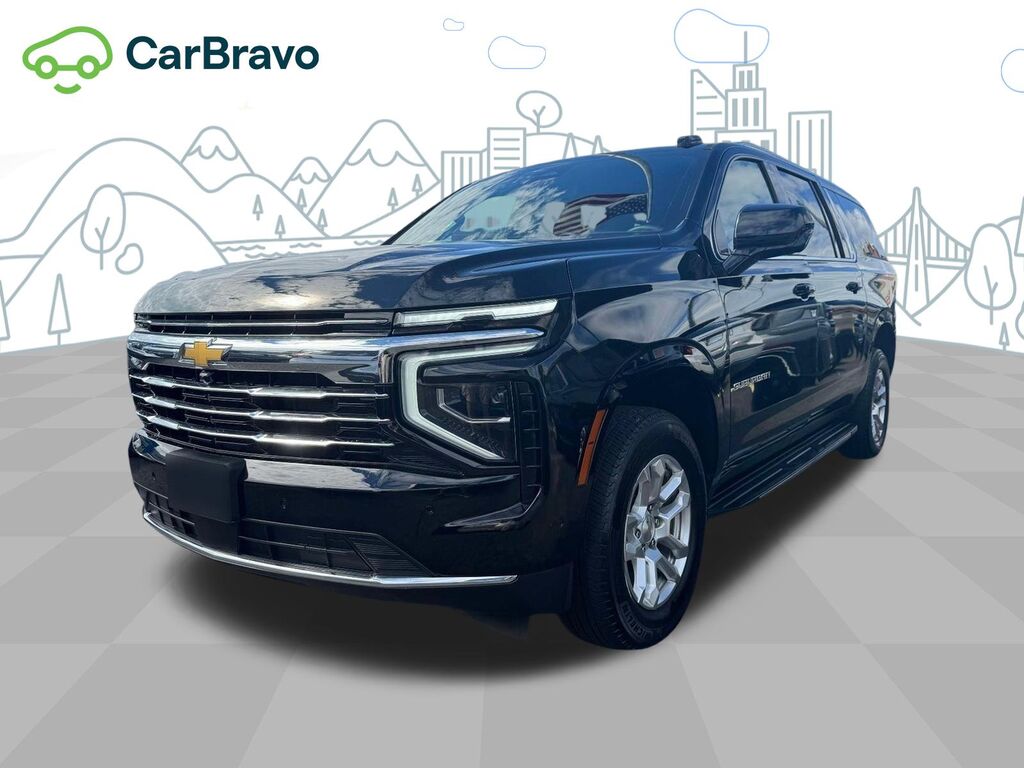 2025 Chevrolet Suburban LT — photo 1 of 7