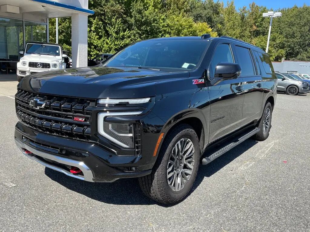 2026 Chevrolet Suburban Z71 — photo 1 of 13
