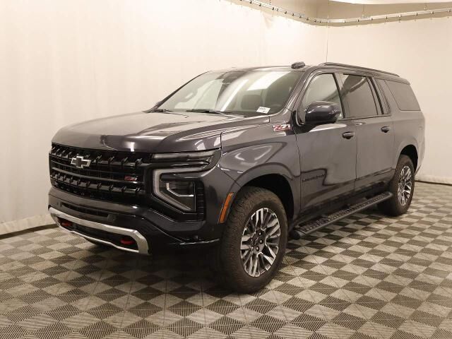2026 Chevrolet Suburban Z71 — photo 1 of 26