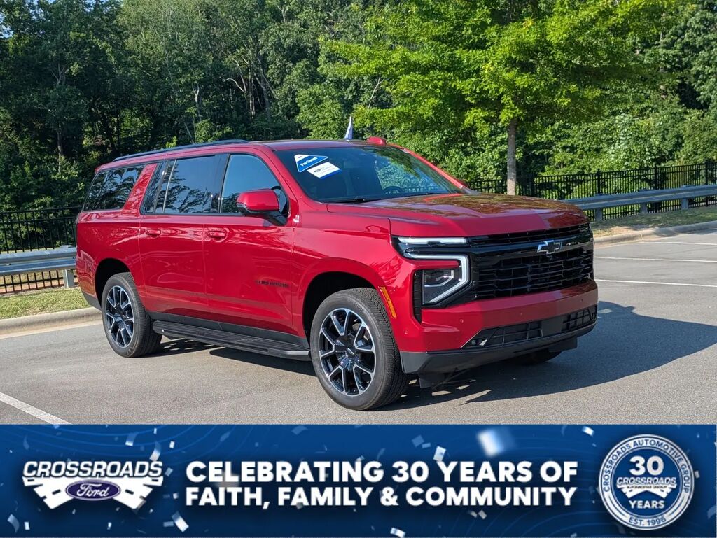 2025 Chevrolet Suburban RST — photo 1 of 27