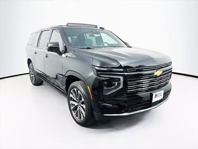 2026 Chevrolet Suburban High Country — photo 1 of 4