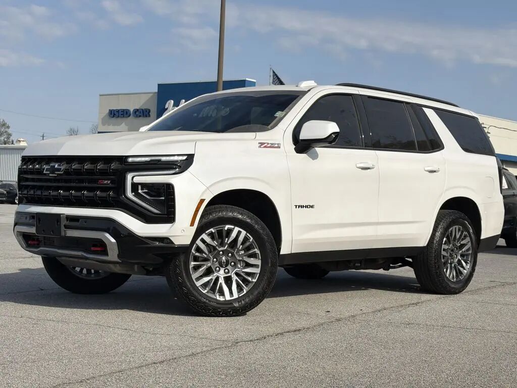 2025 Chevrolet Tahoe Z71 — photo 1 of 38