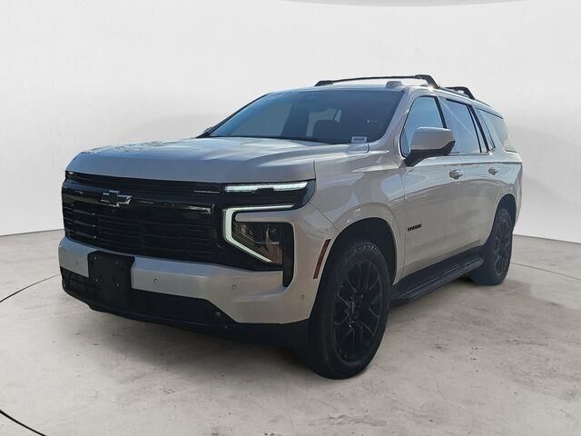 2025 Chevrolet Tahoe RST — photo 1 of 2