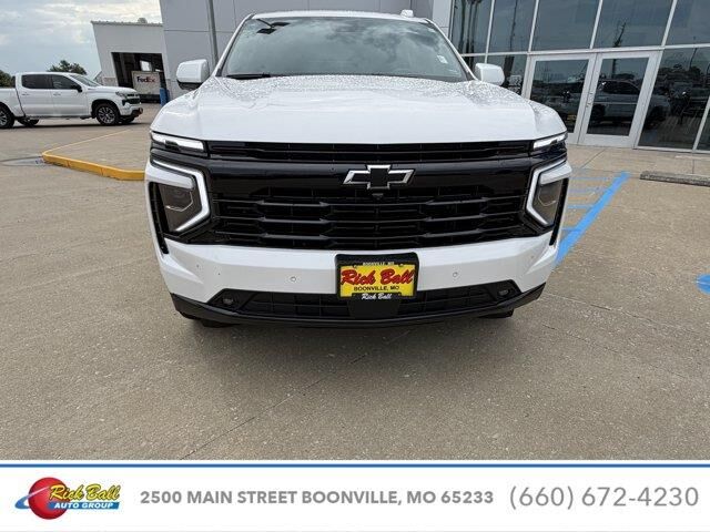 2025 Chevrolet Tahoe RST — photo 1 of 24